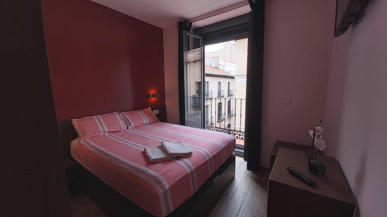 Hostal Corazon De Madrid Extérieur photo