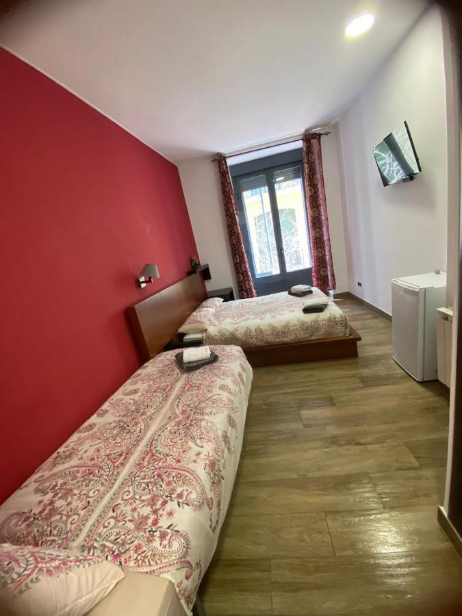 Hostal Corazon De Madrid Extérieur photo
