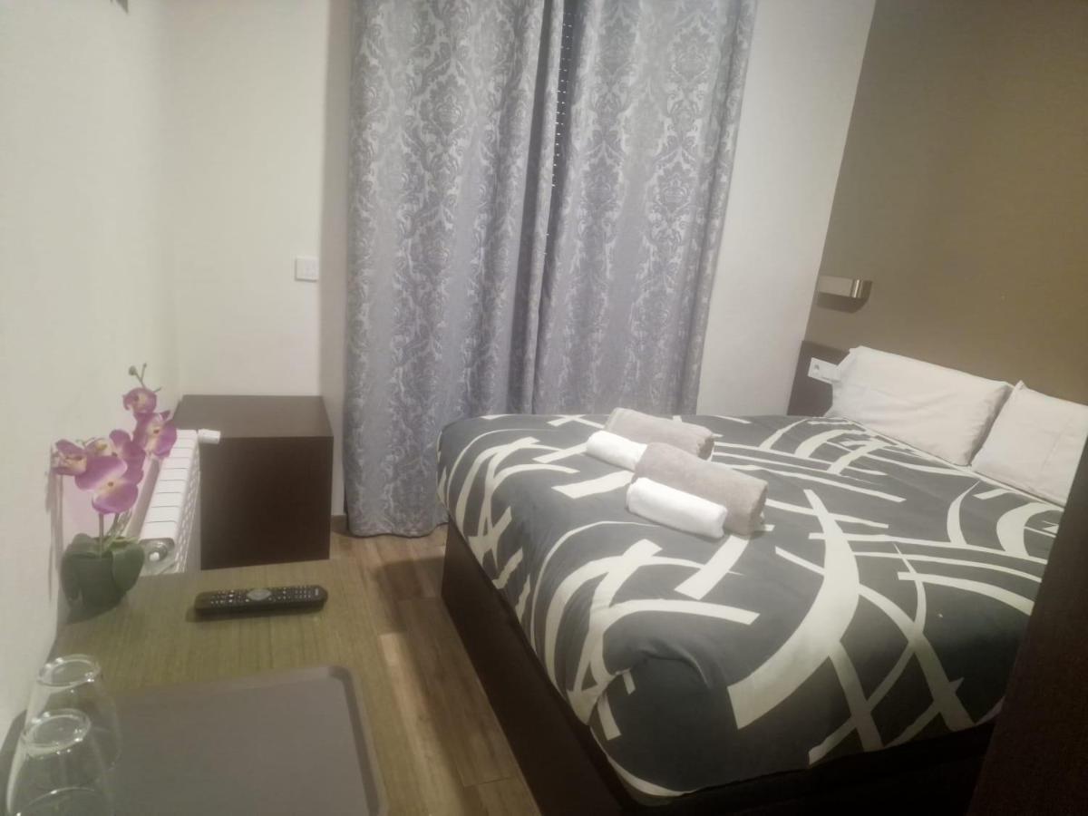 Hostal Corazon De Madrid Extérieur photo