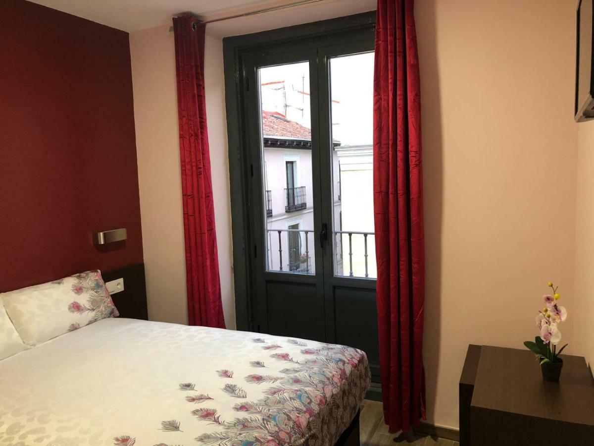 Hostal Corazon De Madrid Extérieur photo