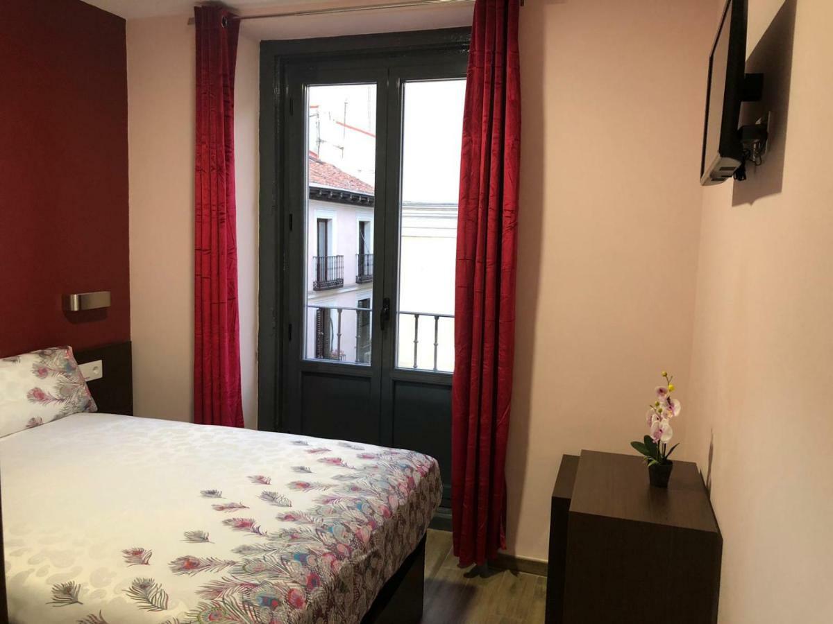 Hostal Corazon De Madrid Extérieur photo